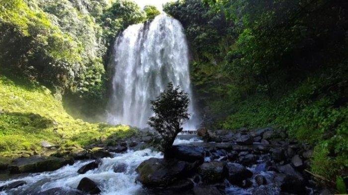 Destinasi Wisata Air Terjun di Kalimantan Timur - NUSAPALA.ID